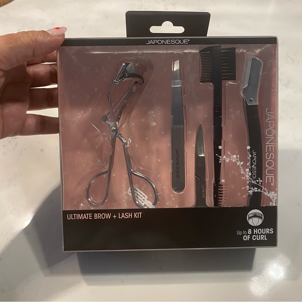 NIB Japonesque Ultimate Brow + Lash Kit (5 pieces)